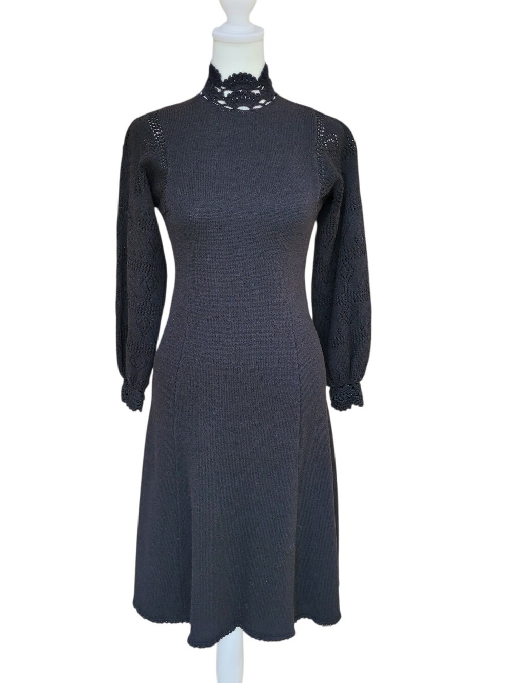 Vintage Miss JoAnn California Black Knit Crochet Detail Dress 70s Long Sleeve